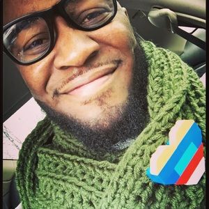 Meet your Posher, Amir